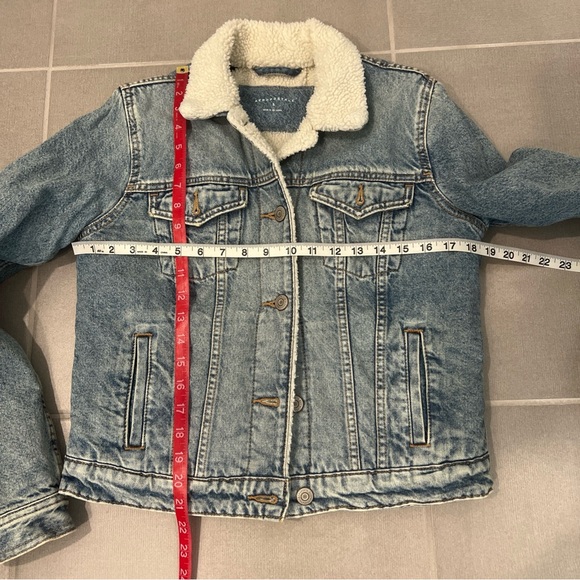 Aeropostale Blue Denim Jacket with Cream Sherpa Lining excellent - Picture 5 of 8